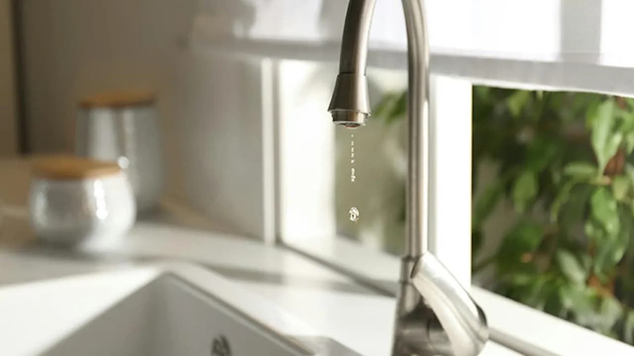 Gdzie wyrzucić kran? Odpowiedzialna utylizacja i recykling krok po kroku