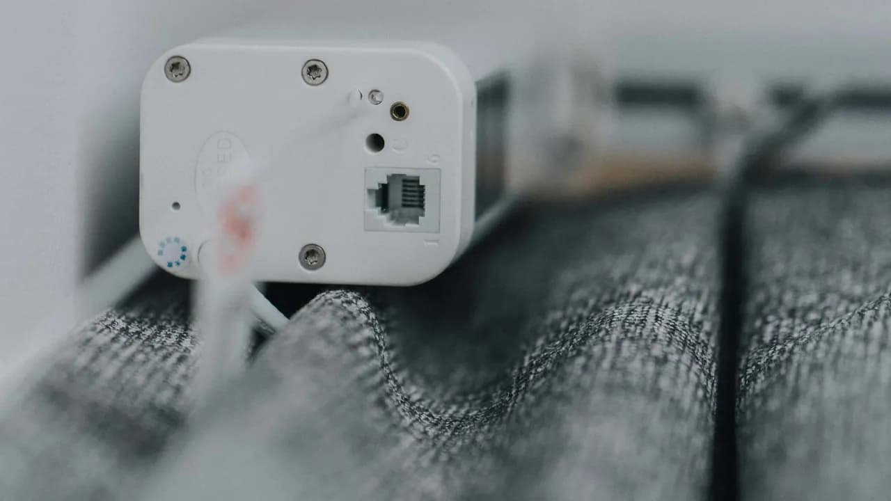 Jak zrobić karnisz elektryczny - proste kroki i ważne wskazówki